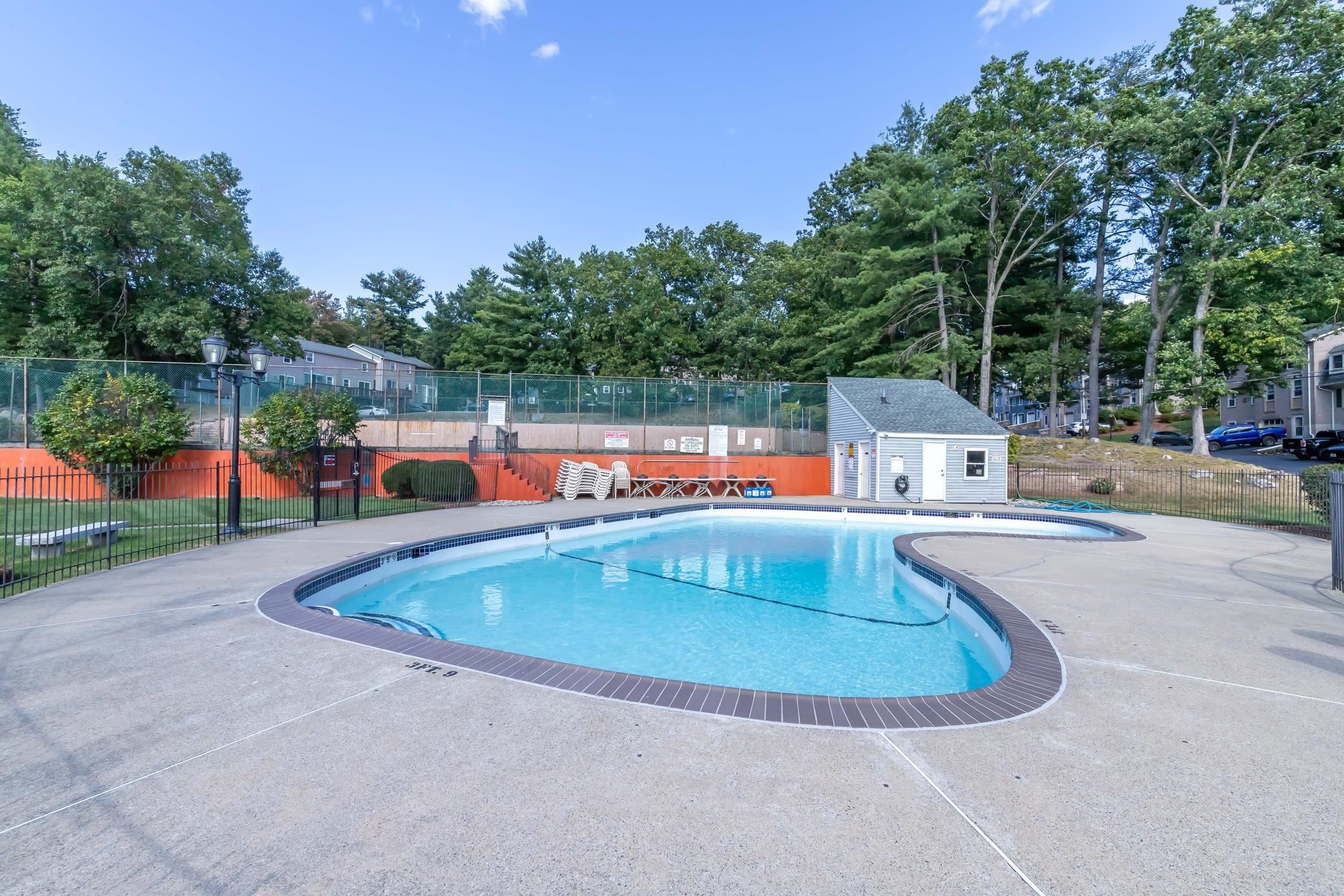 185 Cannongate III Road, Unit 3 Nashua, NH 03063 - Photo 21 of 33 Gallery Image 21