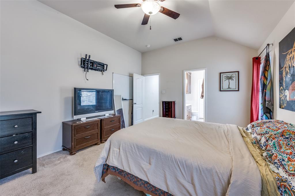 8233 Edgepoint Trail Fort Worth, TX 76053 - Photo 21 of 36