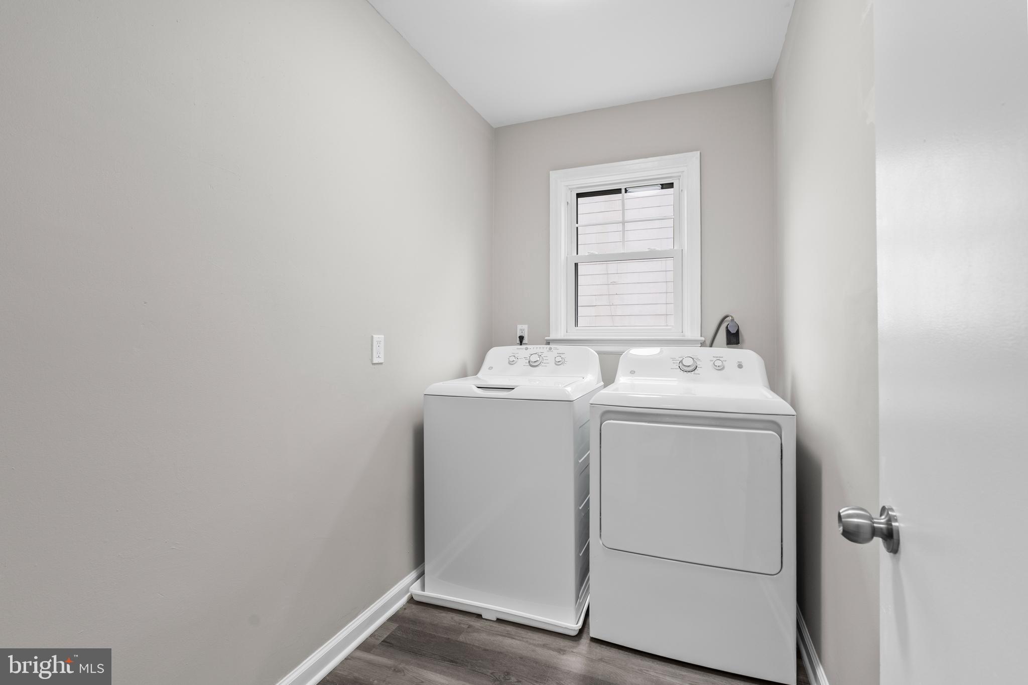 131 Lippincott Avenue Riverside, NJ 08075 - Photo 19 of 34 a utility room with dryer and washer