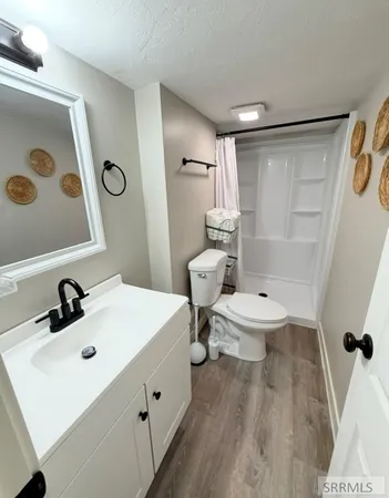 $425,000 | 805 K Street, Idaho Falls, ID 83402