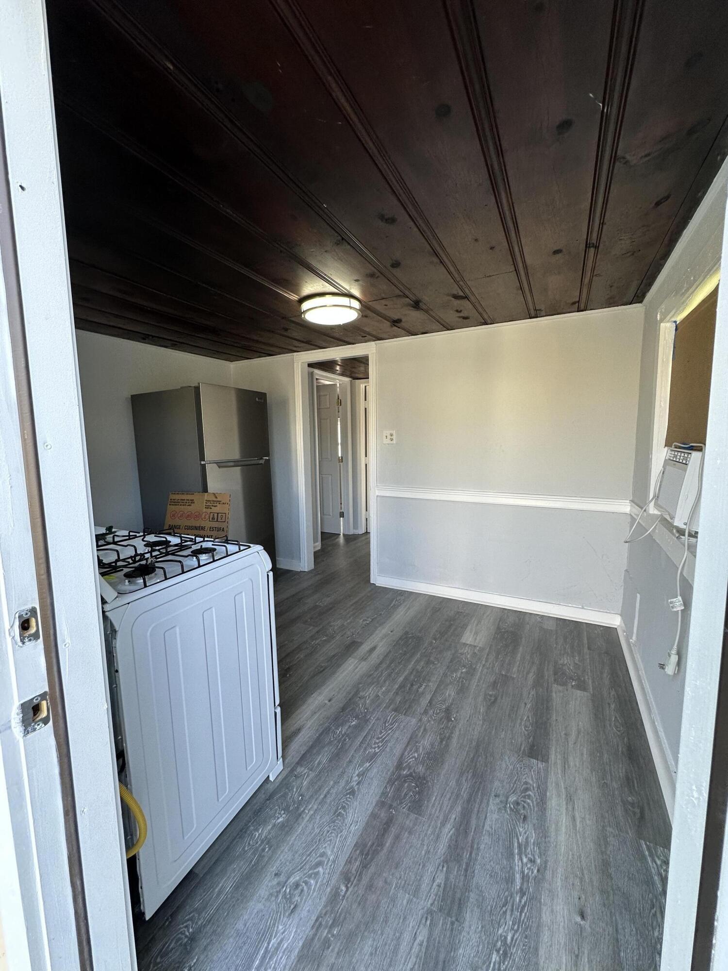 321 North 11th Street, Unit D Fort Pierce, FL 34950 - Photo 2 of 19 Photo May 17 2025, 4 59 15 PM