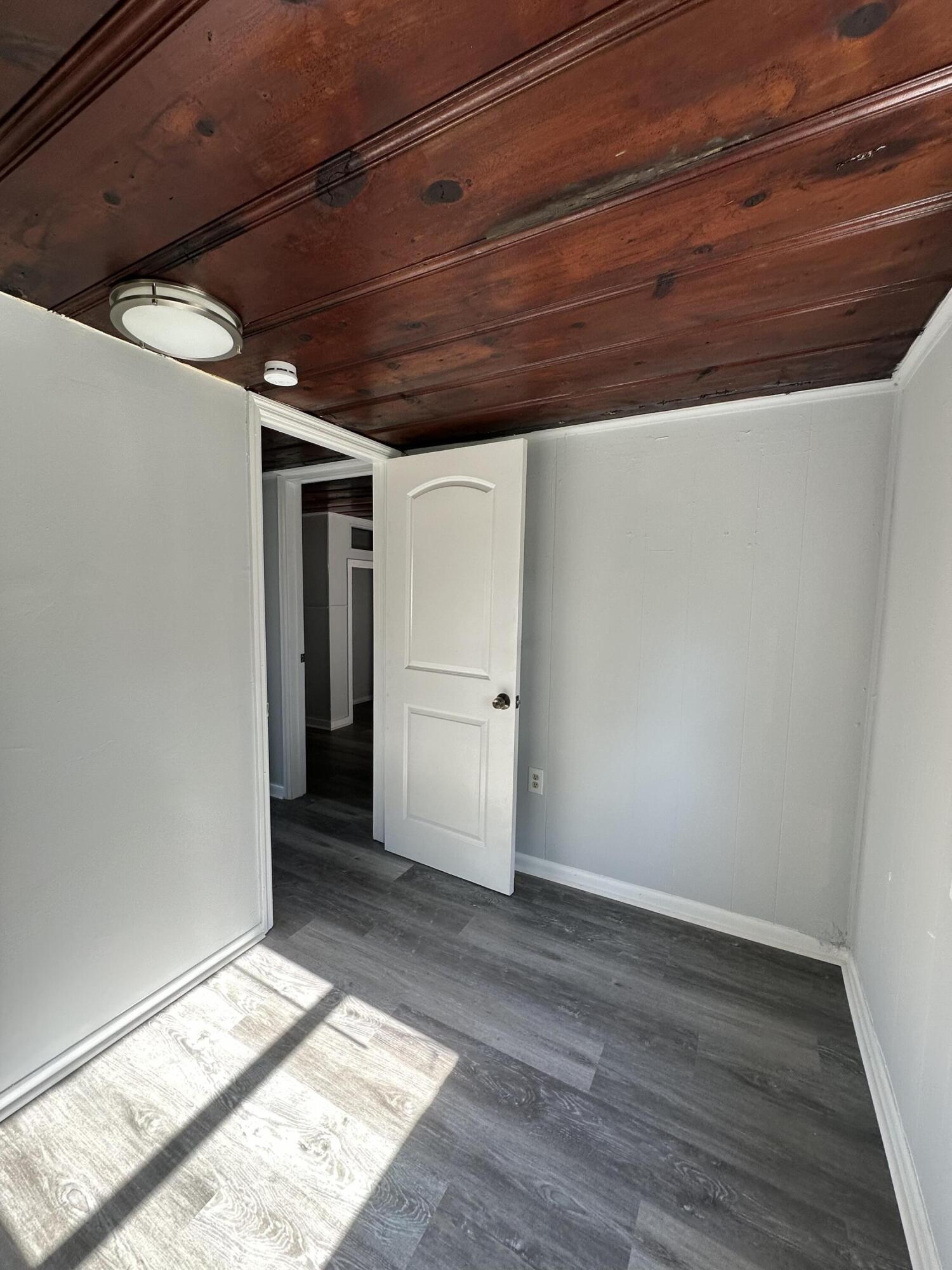 321 North 11th Street, Unit D Fort Pierce, FL 34950 - Photo 8 of 19 Photo May 17 2025, 5 00 43 PM