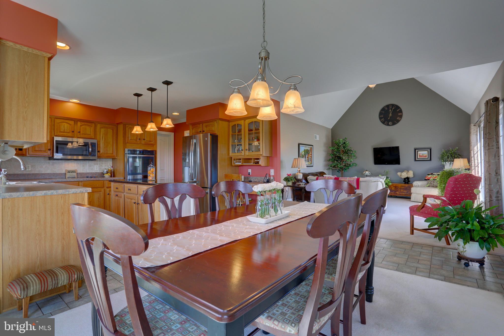 406 West Lexington Road Lititz, PA 17543 - Photo 22 of 46 Dining Area