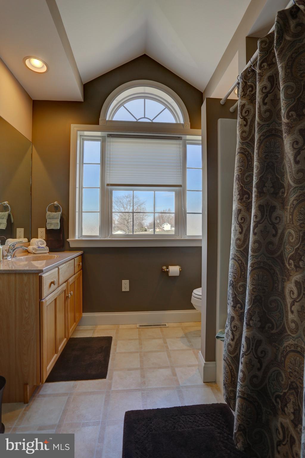 406 West Lexington Road Lititz, PA 17543 - Photo 36 of 46 2nd Floor Bathroom