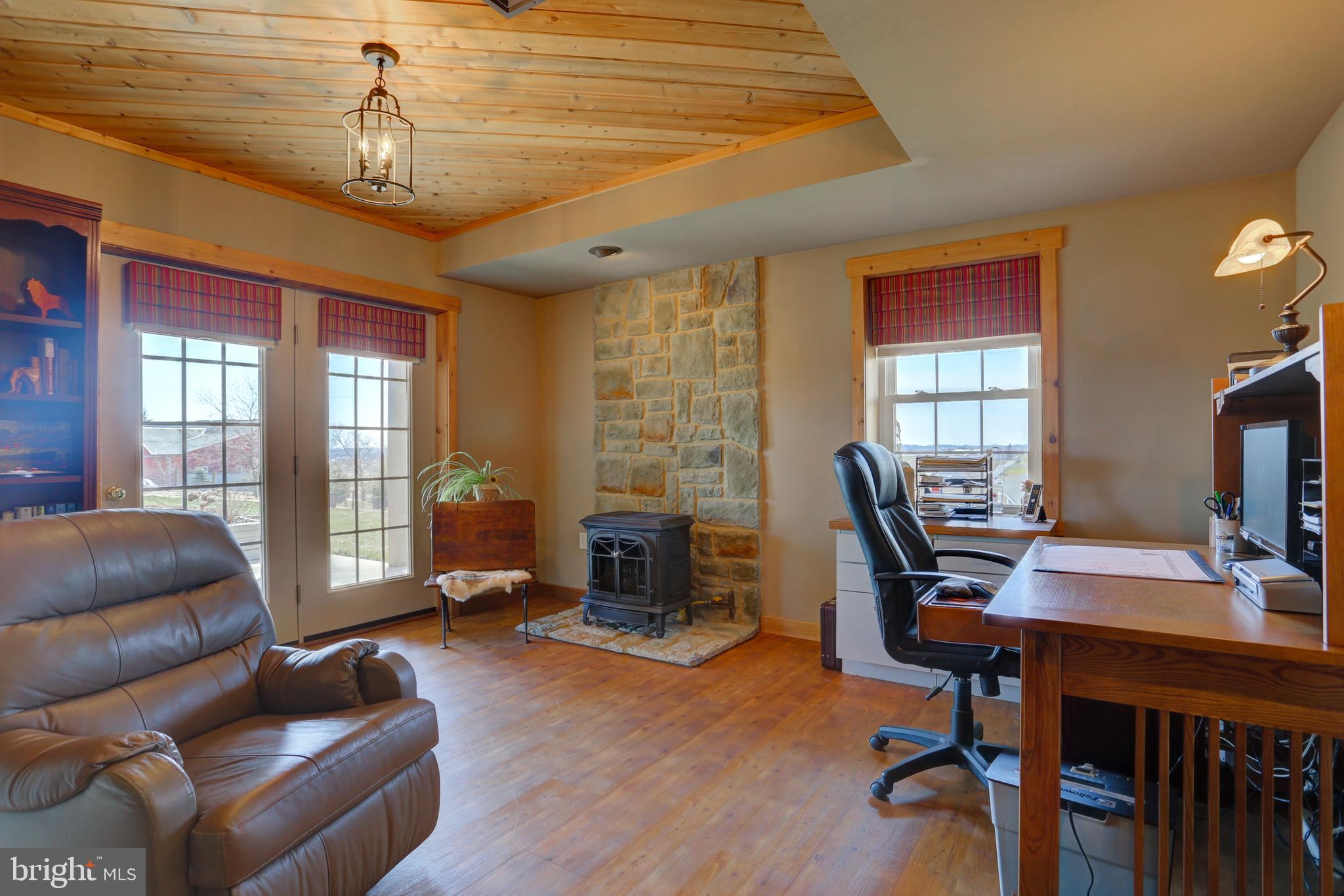 406 West Lexington Road Lititz, PA 17543 - Photo 40 of 46 Lower Level - Propane Stove