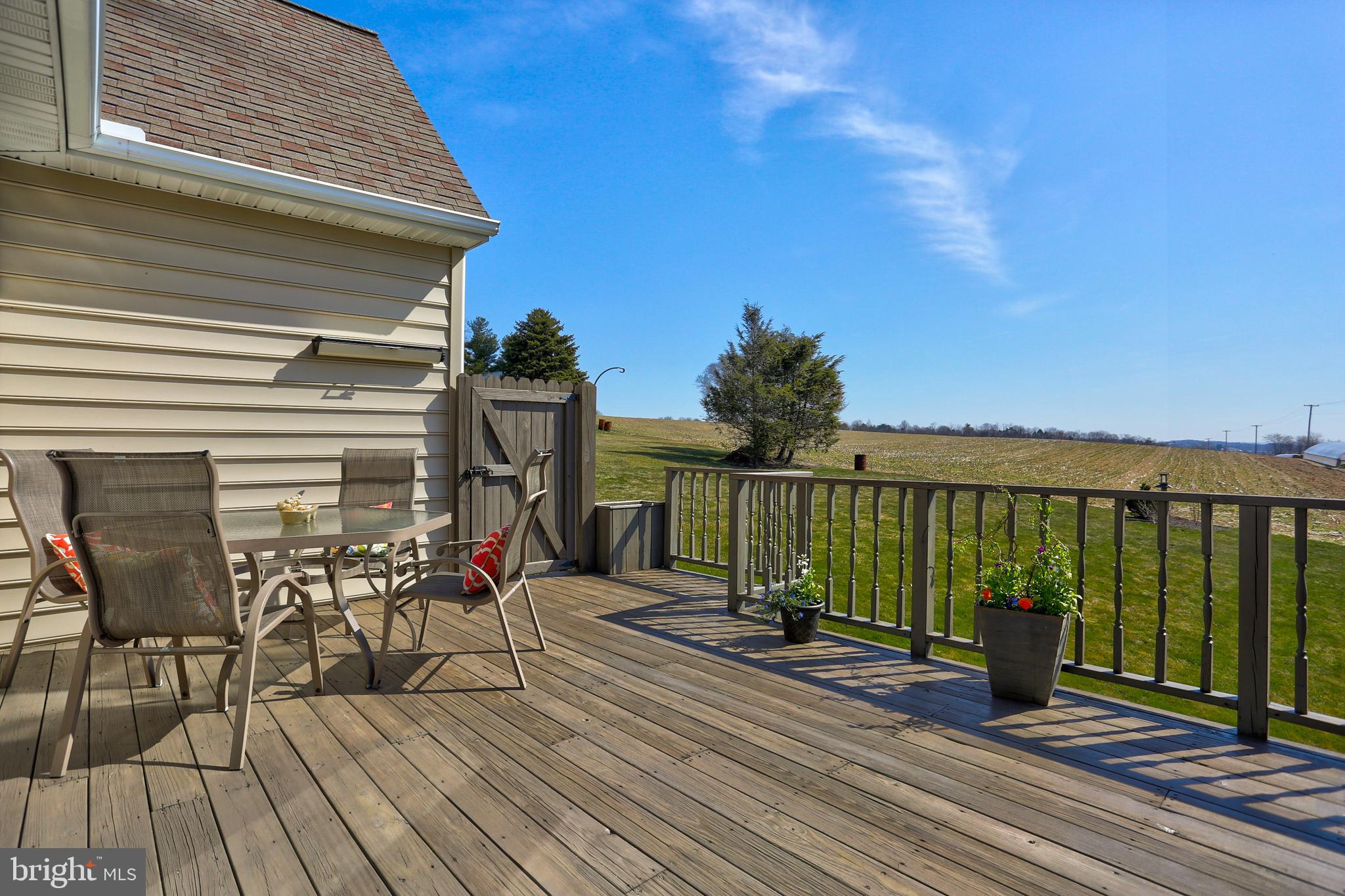 406 West Lexington Road Lititz, PA 17543 - Photo 8 of 46 Deck