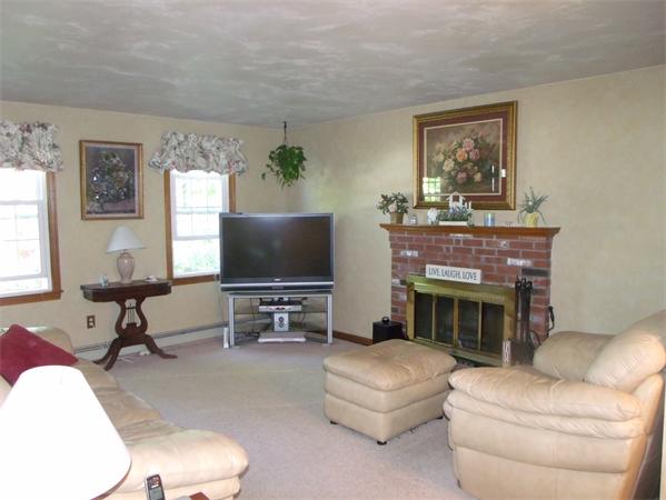 12 Carp Road Milford, MA 01757 - Photo 3 of 21 Gallery Image 3