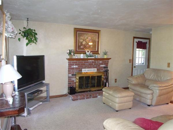 12 Carp Road Milford, MA 01757 - Photo 4 of 21 Gallery Image 4