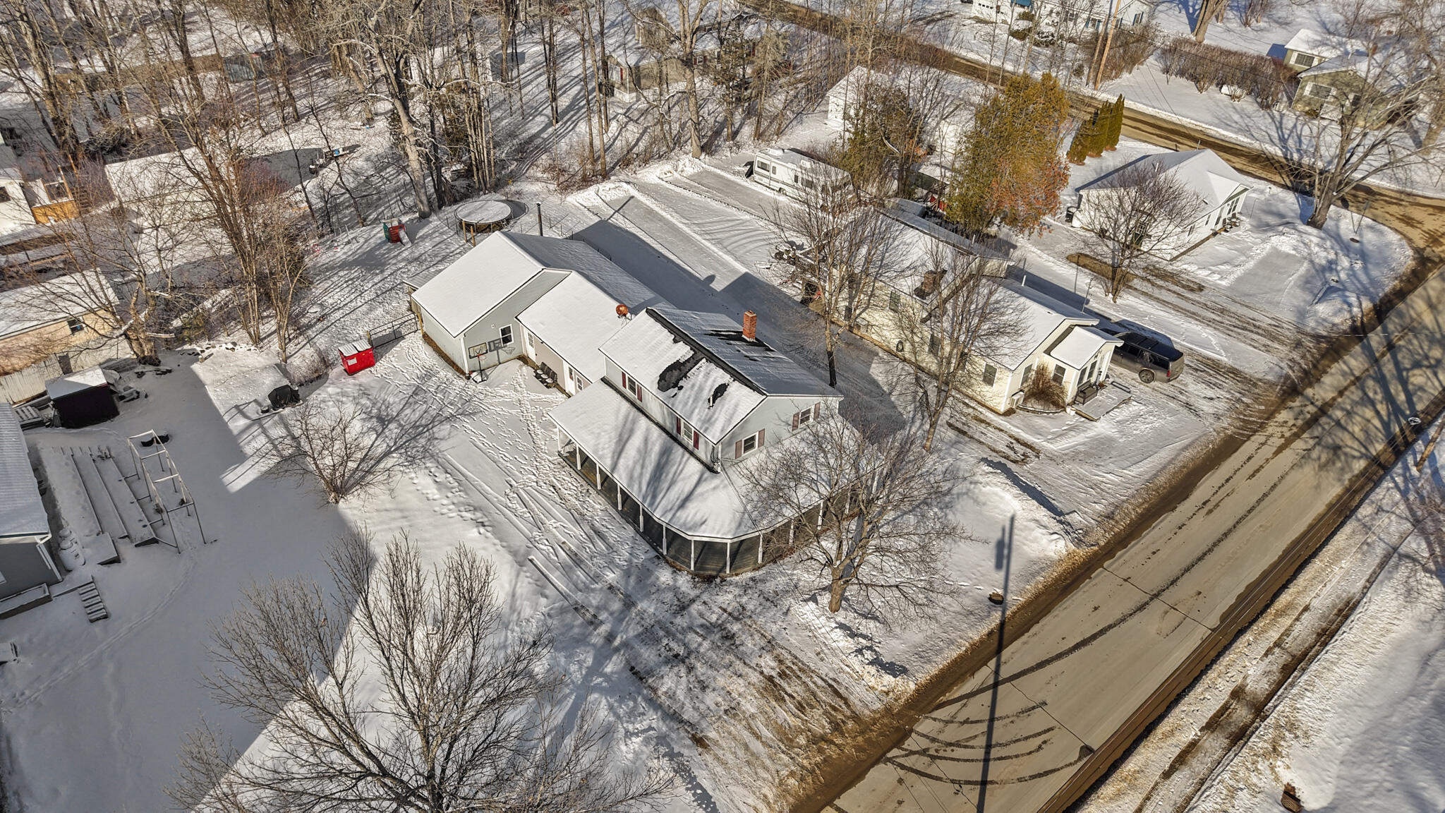22 Grove Street Newport, ME 04953 - Photo 7 of 46 dji_fly_20260121_133142_0176_17690204005