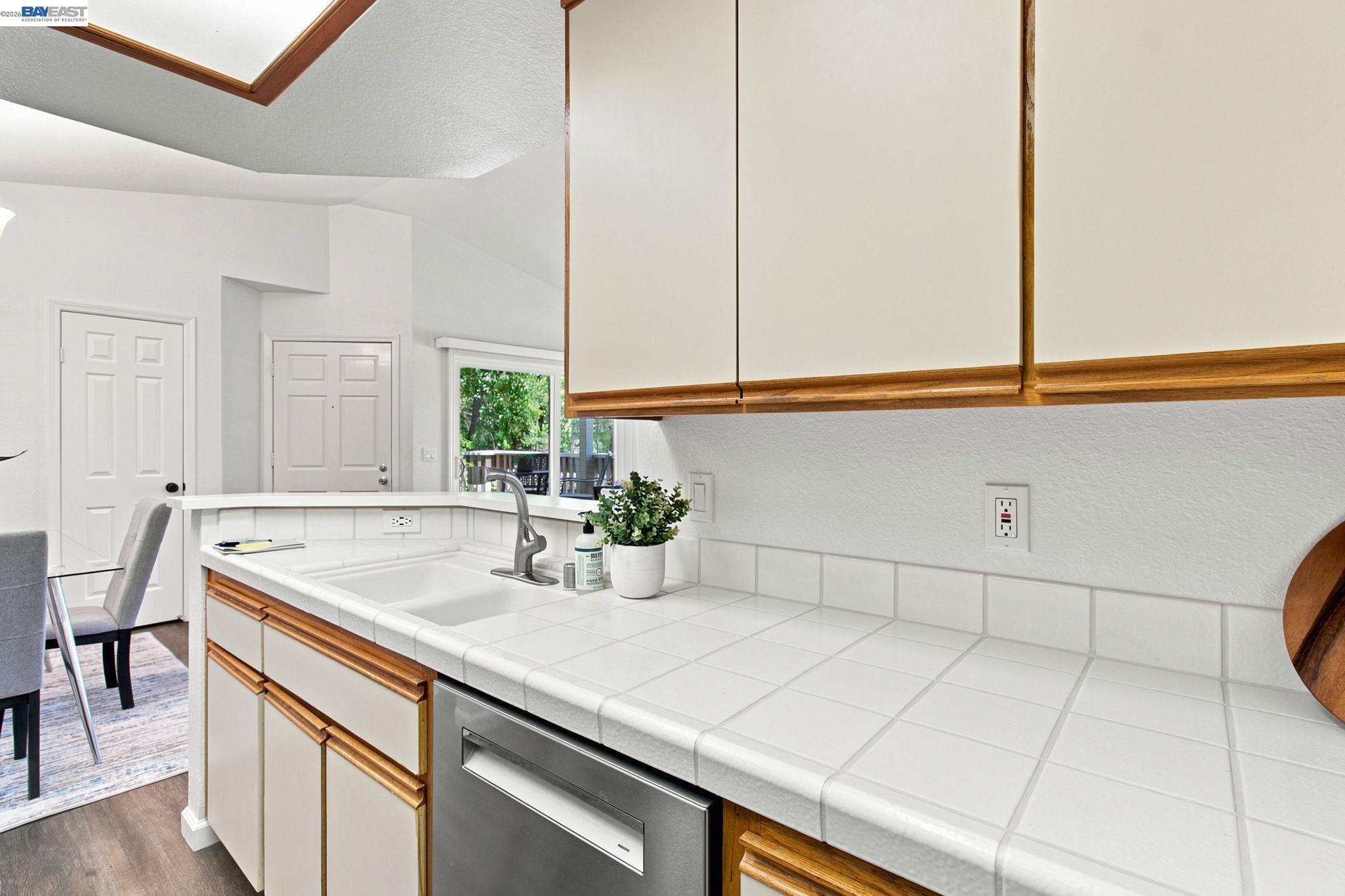 3941 Crow Canyon Road San Ramon, CA 94582 - Photo 11 of 32 Gallery Image 11