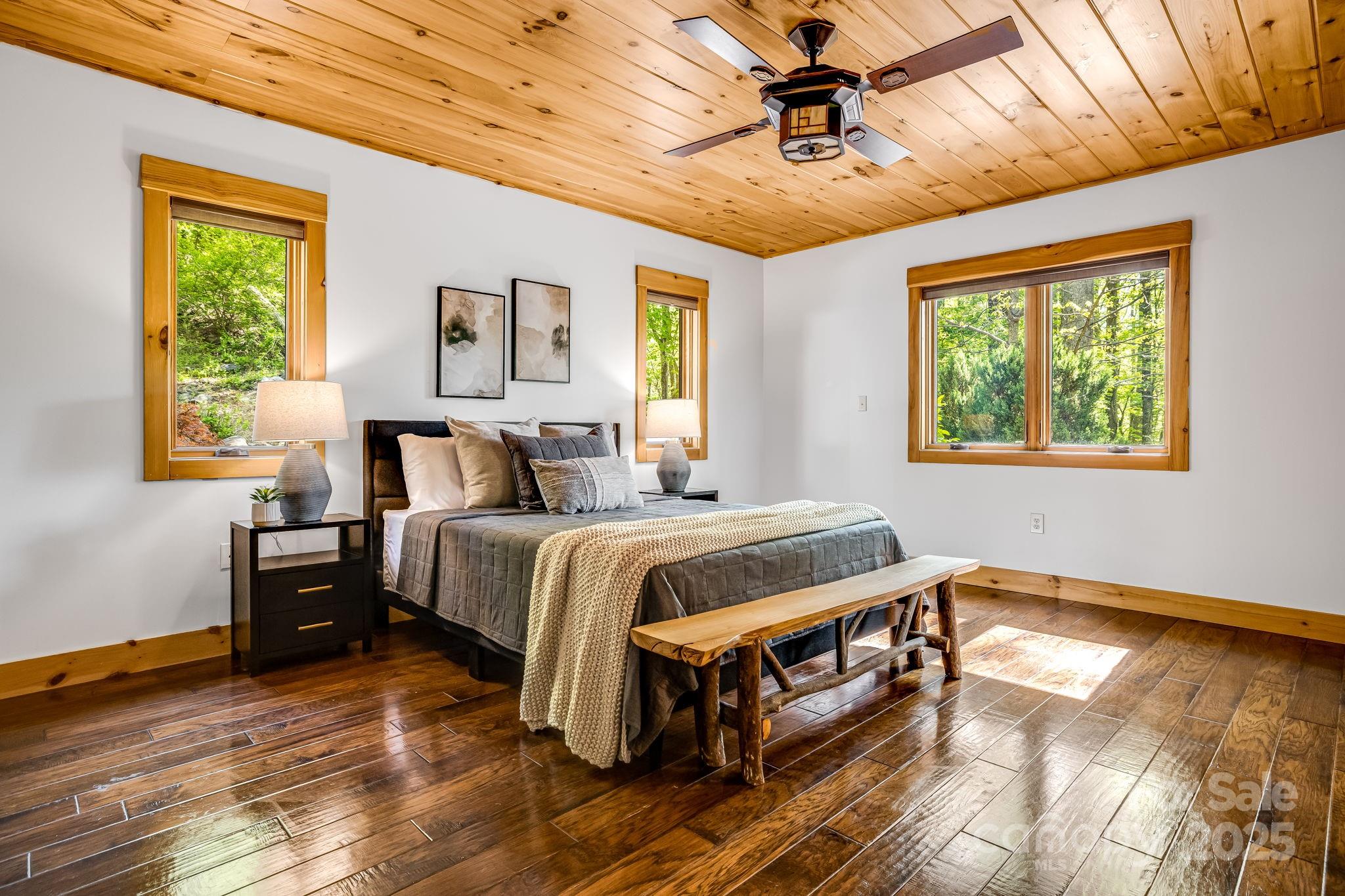 214 Log Gap Road Fairview, NC 28730 - Photo 15 of 46 Gallery Image 15