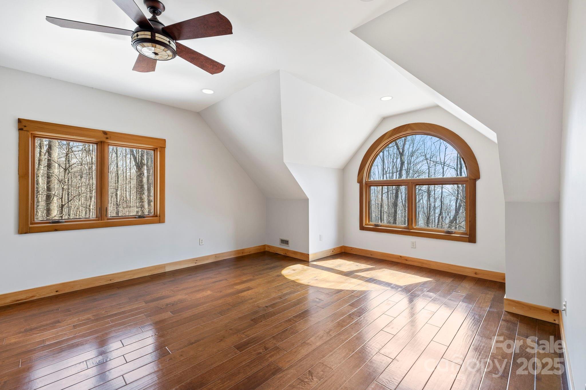 214 Log Gap Road Fairview, NC 28730 - Photo 23 of 46 Gallery Image 23