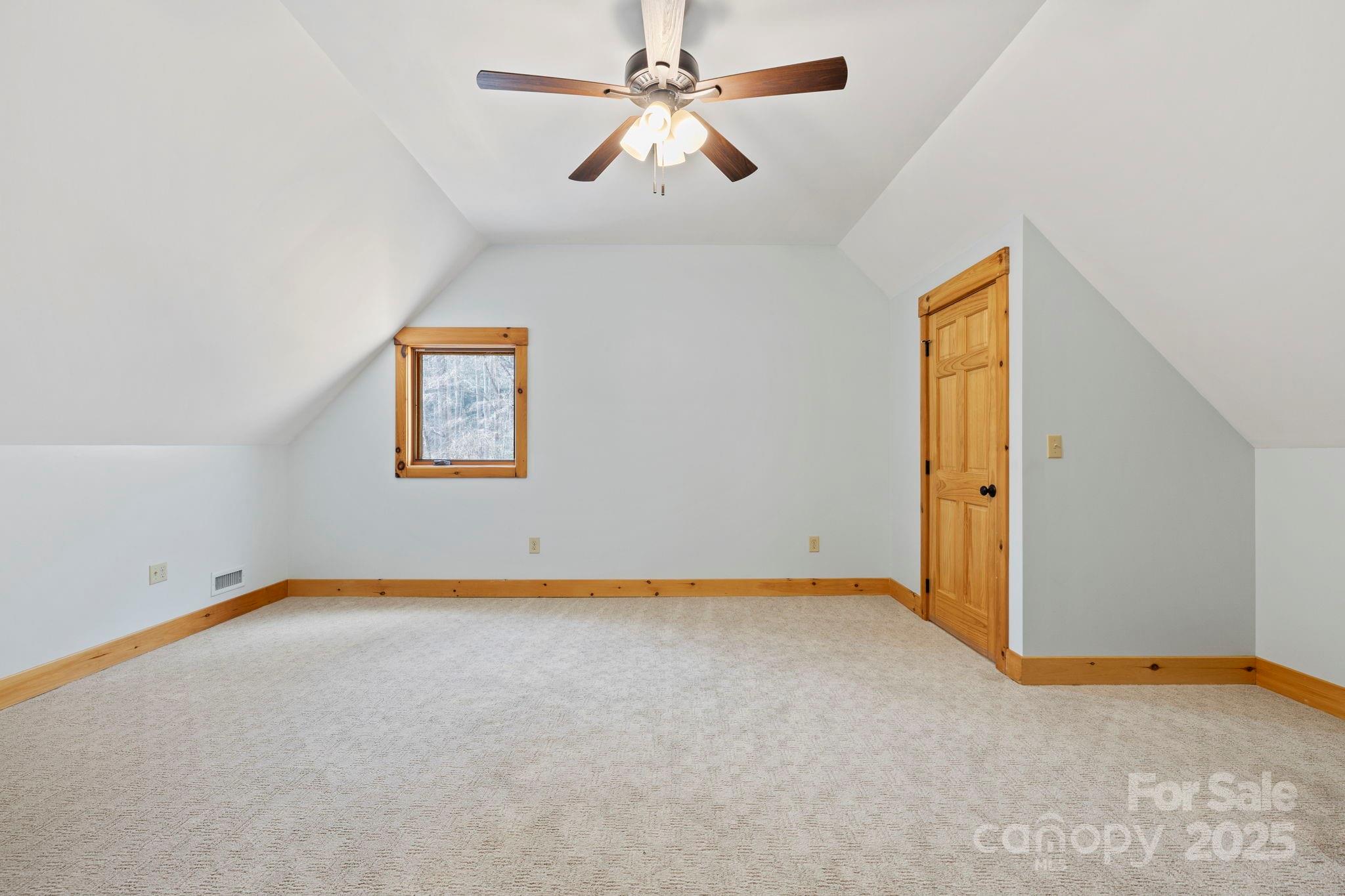 214 Log Gap Road Fairview, NC 28730 - Photo 27 of 46 Gallery Image 27