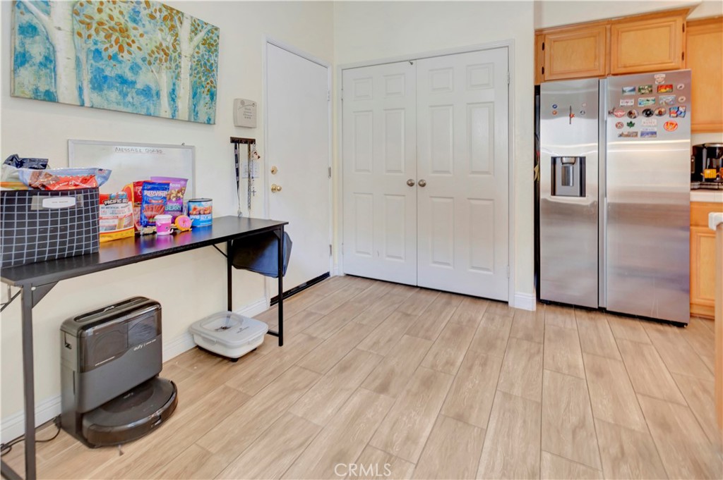 2977 Watermount Street Riverside, CA 92501 - Photo 8 of 24