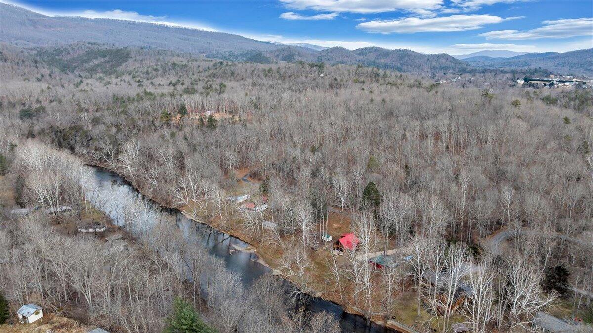 254 River Road South Covington, VA 24426 - Photo 5 of 9 69-DJI_20251215102702_0013_D_MIB