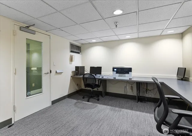 $699,000 | 1415 2nd Avenue, Unit 1801, Seattle, WA 98101