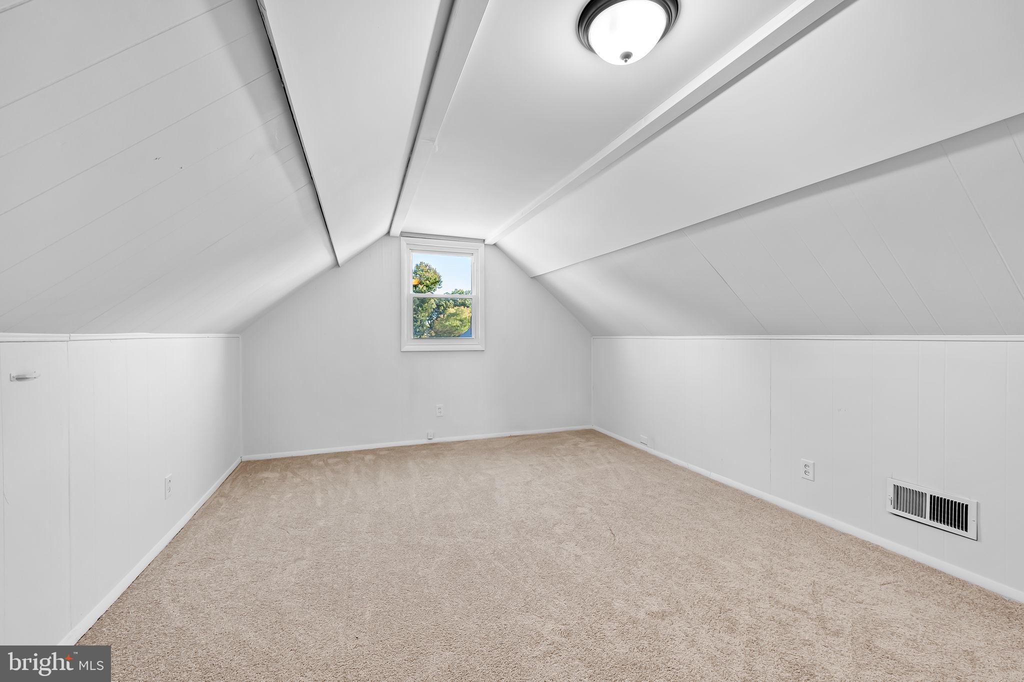 2511 Wentworth Road Baltimore, MD 21234 - Photo 17 of 24 an empty room with windows