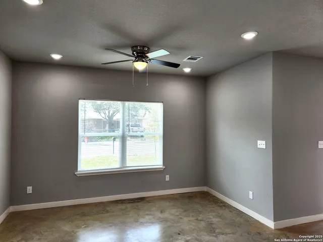 $1,450 | 155 Querida Avenue, San Antonio, TX 78226