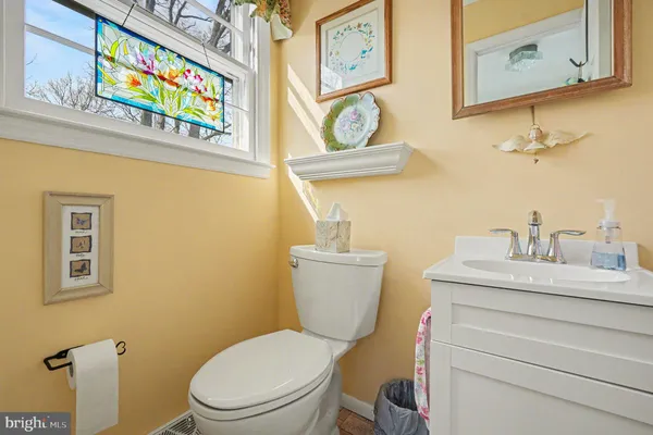 $519,900 | 5425 Crestline Road, Wilmington, DE 19808