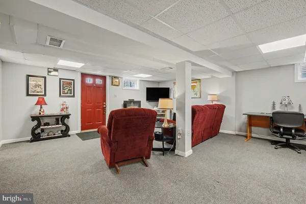 $519,900 | 5425 Crestline Road, Wilmington, DE 19808