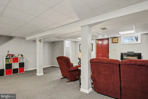 $519,900 | 5425 Crestline Road, Wilmington, DE 19808