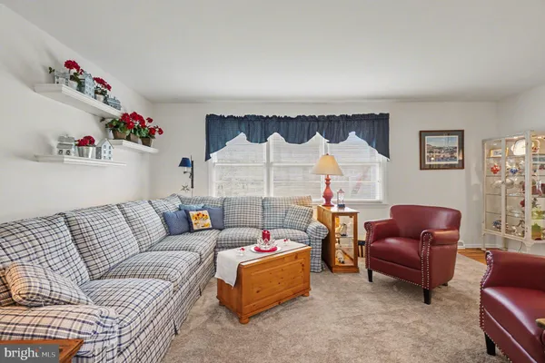 $519,900 | 5425 Crestline Road, Wilmington, DE 19808