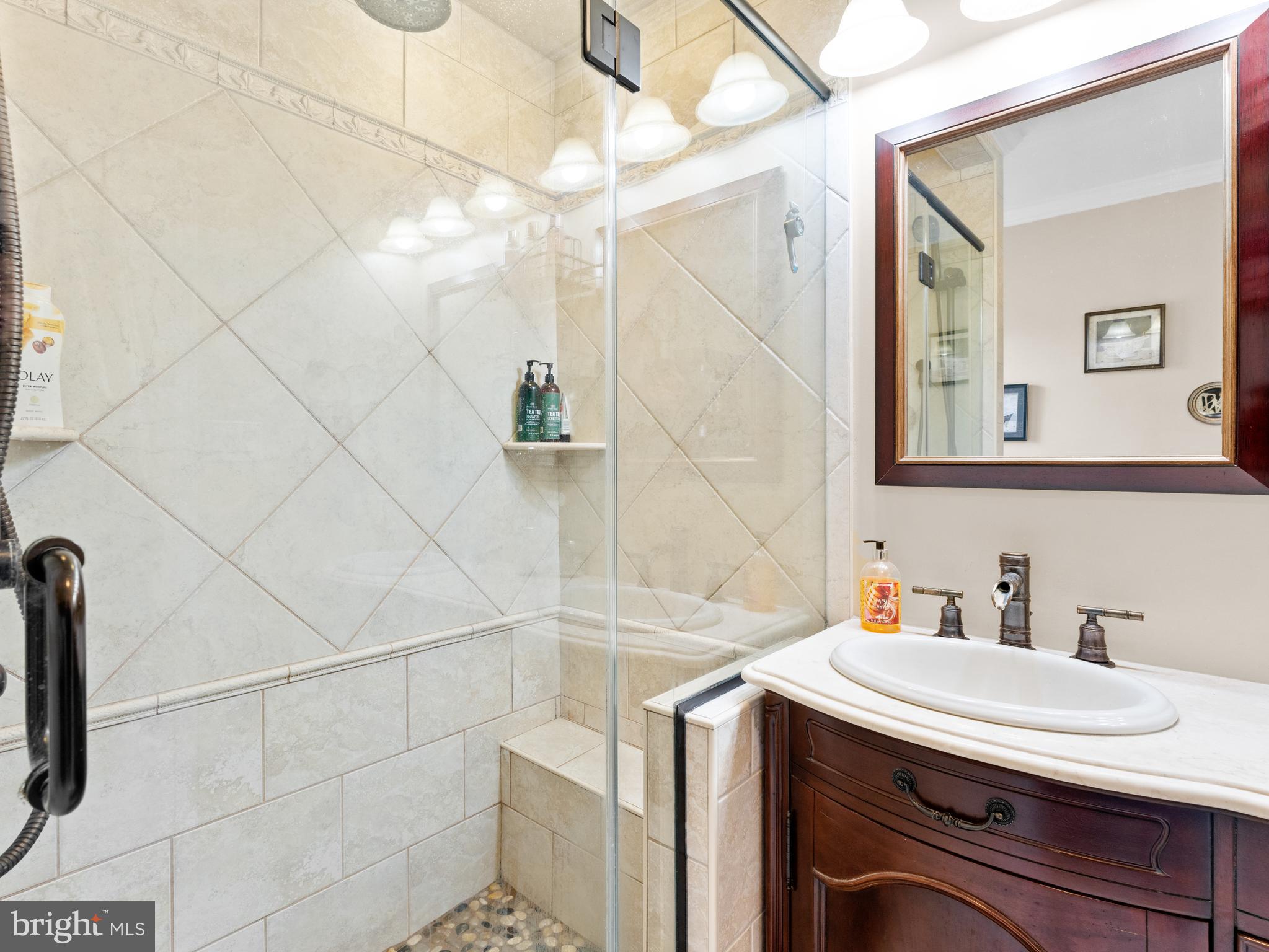 1009 Lamb Road Secane, PA 19018 - Photo 19 of 44