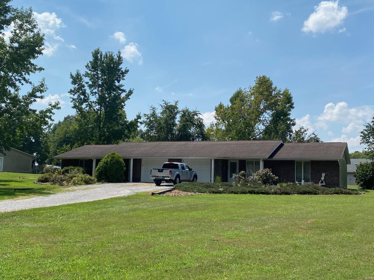 5477 Country Club Road Murphysboro, IL 62966 - Photo 1 of 4 Gallery Image 1