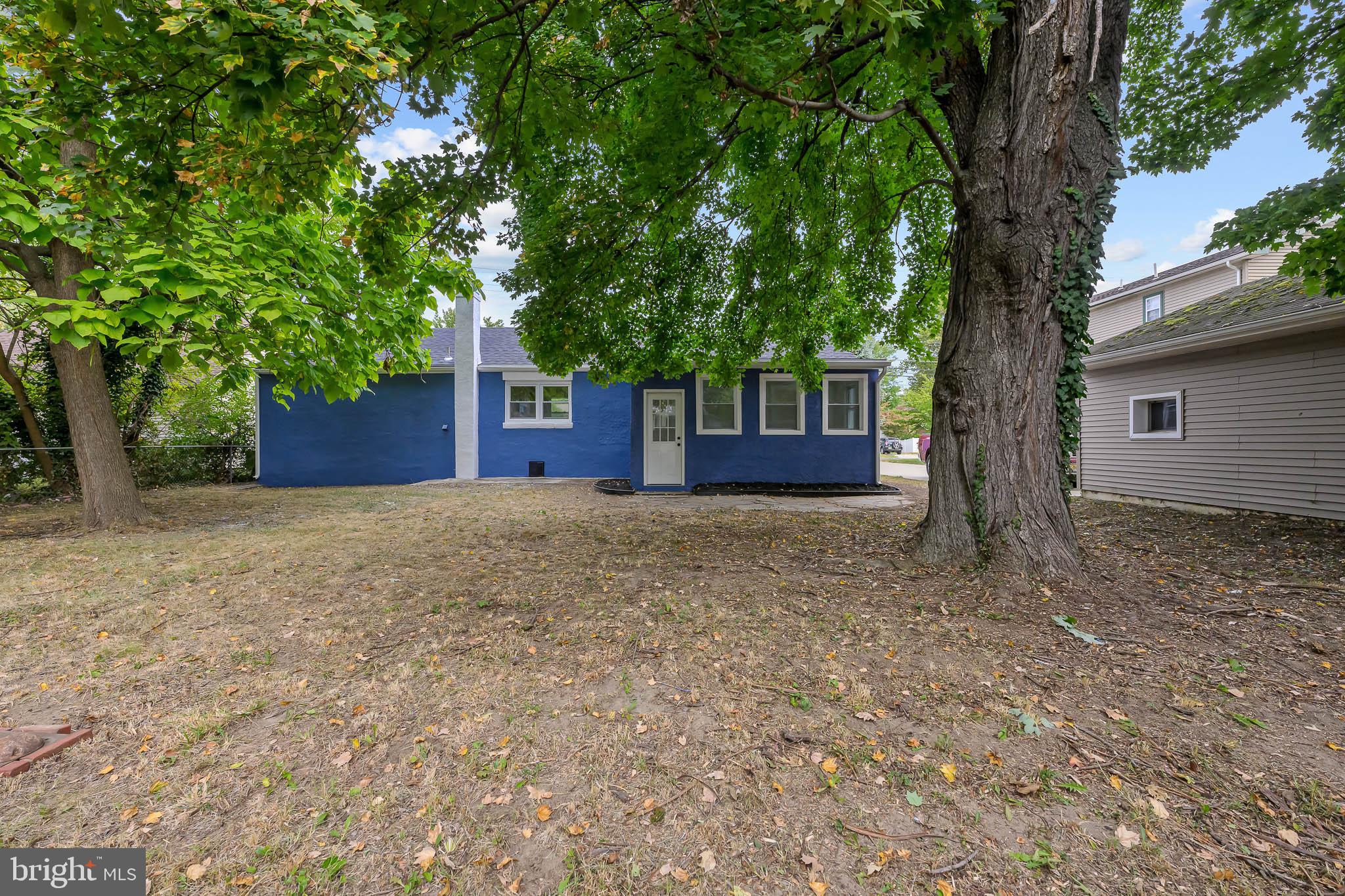 315 Nicholson Road Mount Ephraim, NJ 08059 - Photo 3 of 24