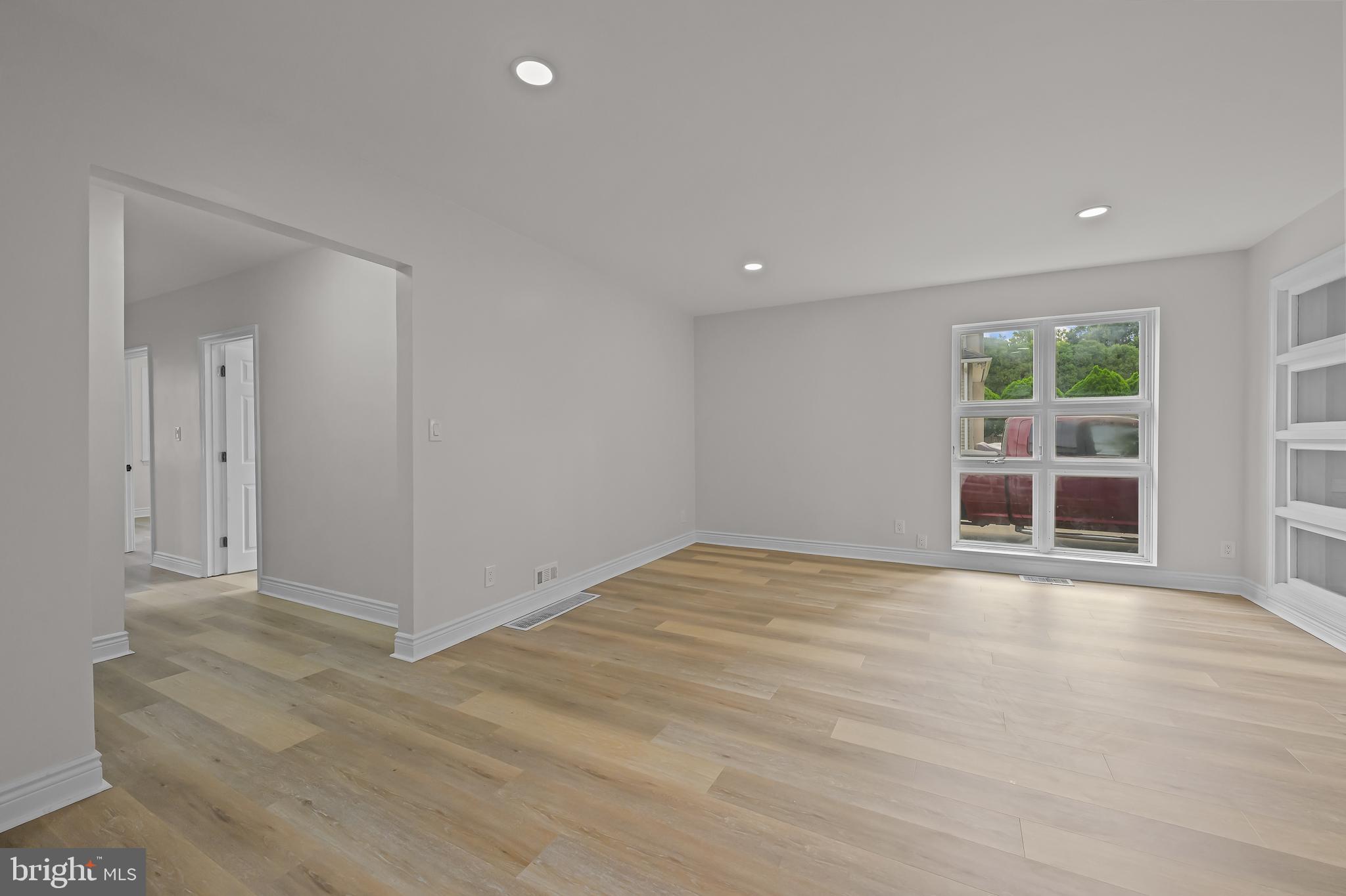 315 Nicholson Road Mount Ephraim, NJ 08059 - Photo 7 of 24