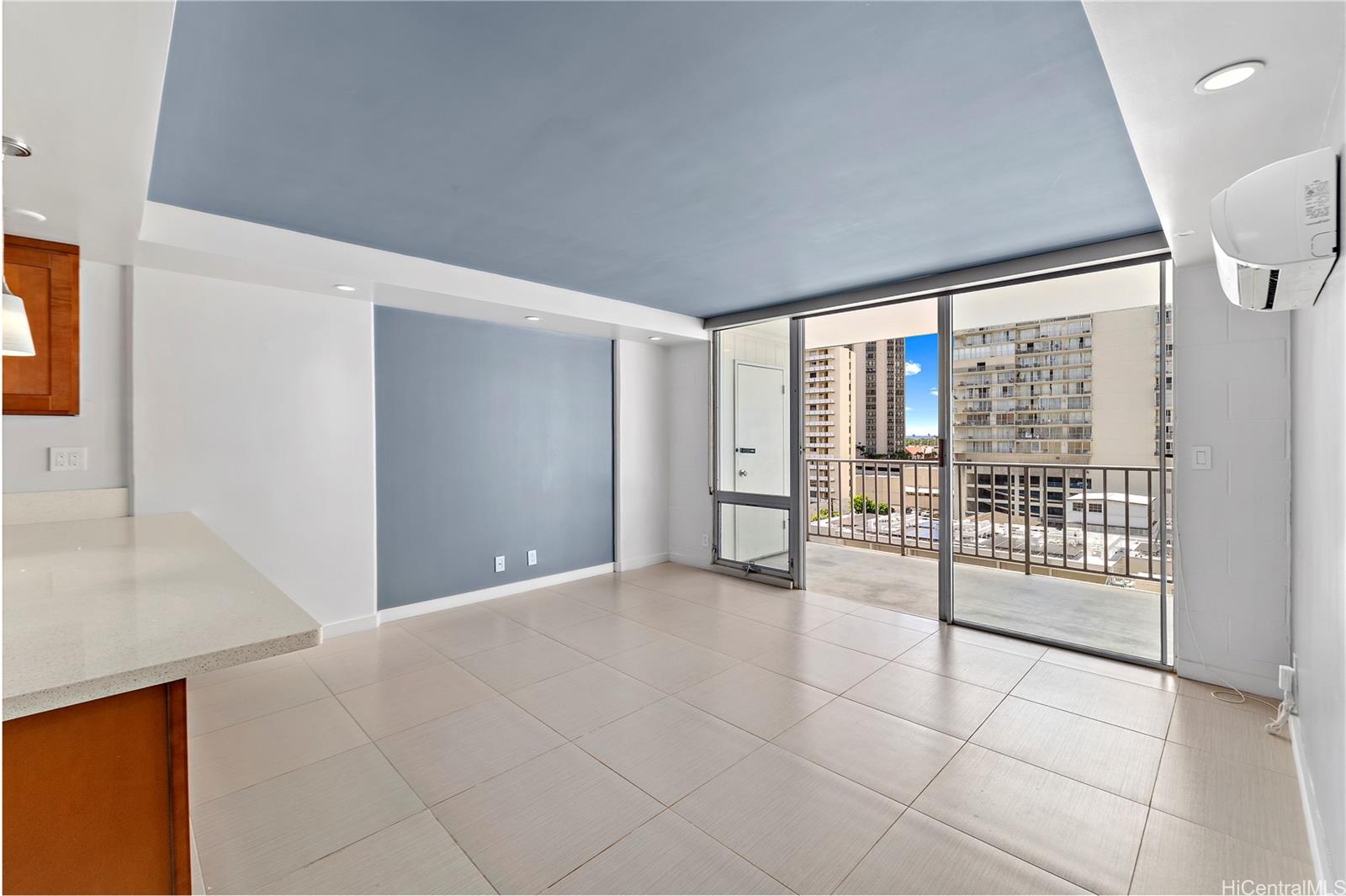 475 Atkinson Drive, Unit 802 Honolulu, HI 96814 - Photo 1 of 1 a view of an empty room with glass door