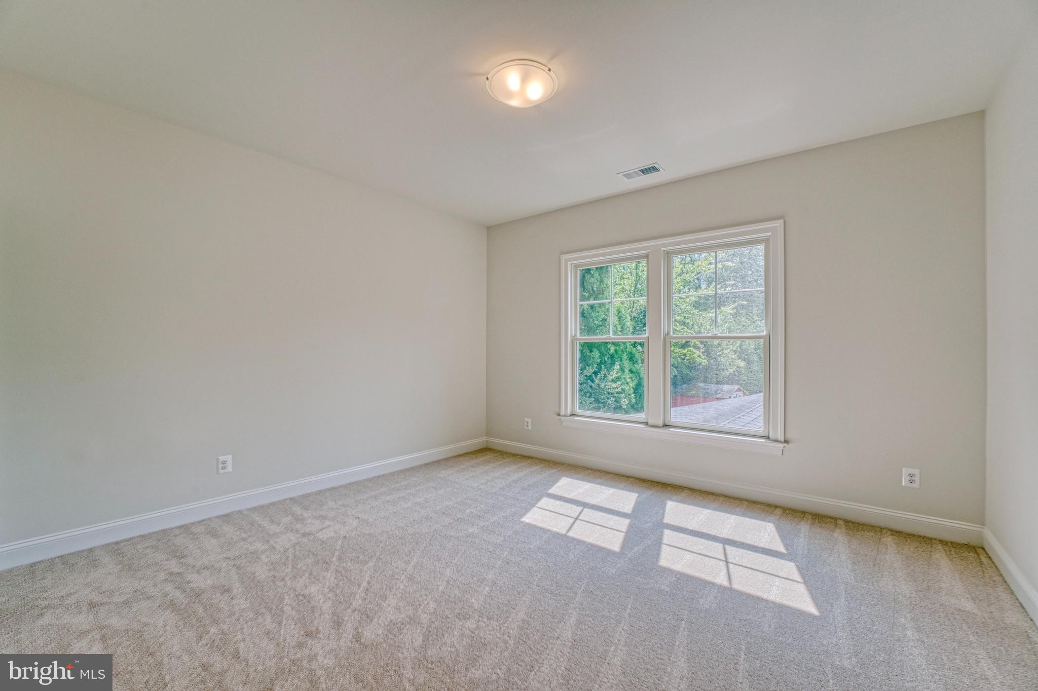 1402 Pathfinder Lane McLean, VA 22101 - Photo 37 of 52