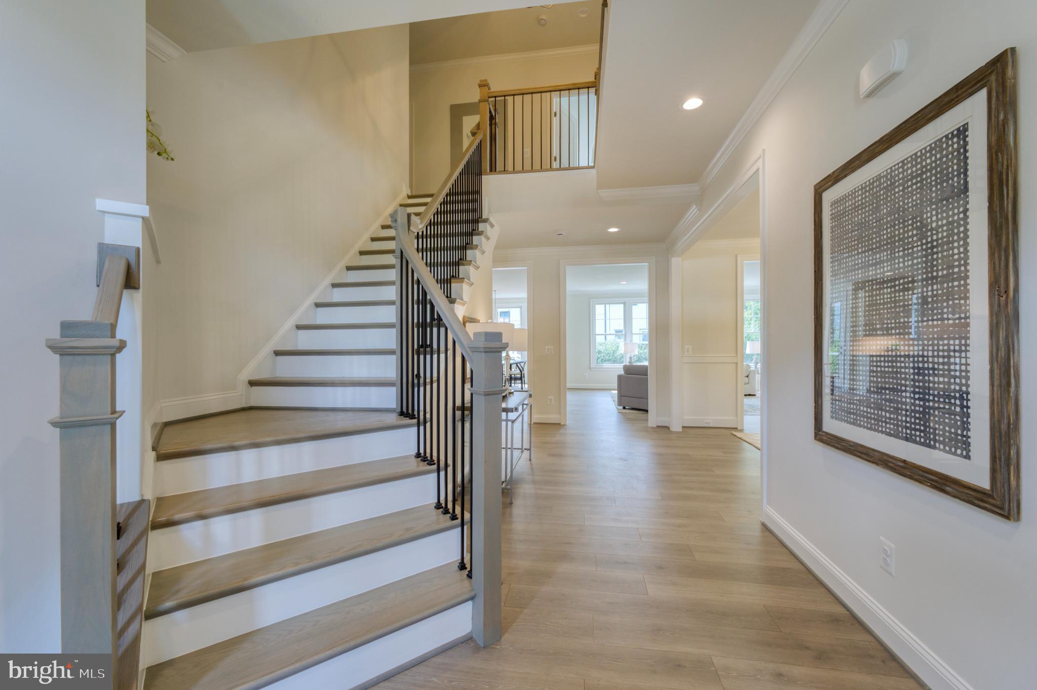 1402 Pathfinder Lane McLean, VA 22101 - Photo 6 of 52