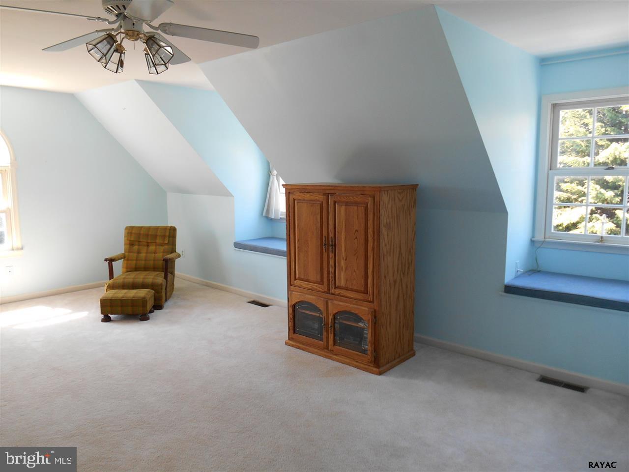2737 Chestnut Run Road York, PA 17402 - Photo 20 of 25 Gallery Image 20