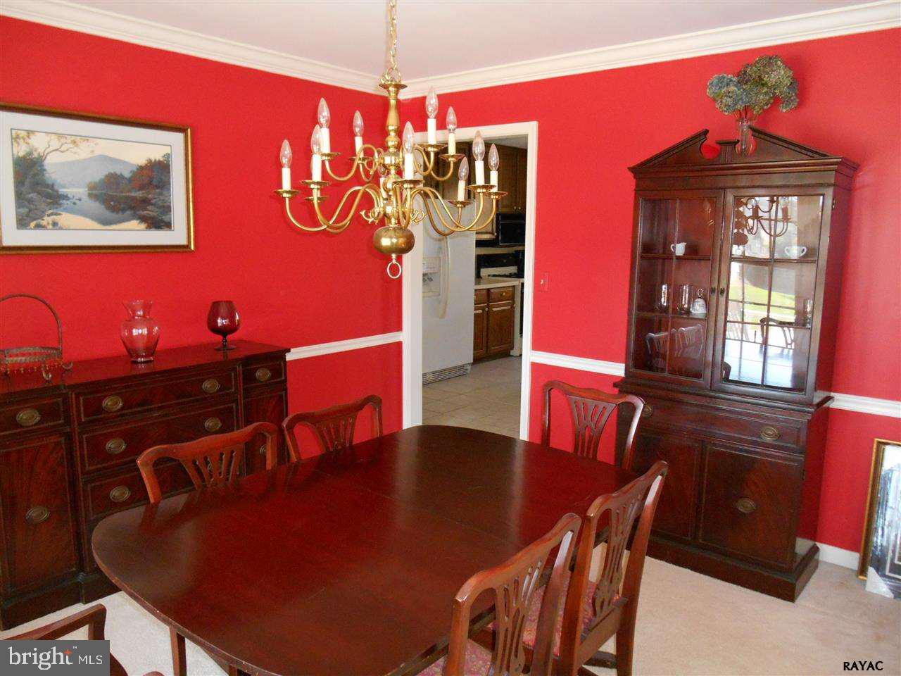 2737 Chestnut Run Road York, PA 17402 - Photo 7 of 25 Gallery Image 7
