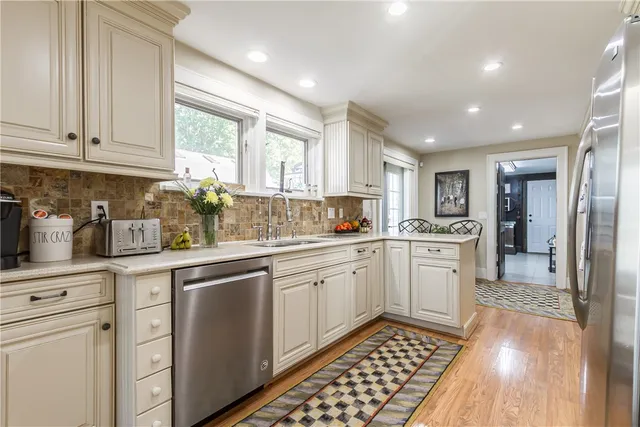 $2,500,000 | 3079 Lake Road, Williamson, NY 14589