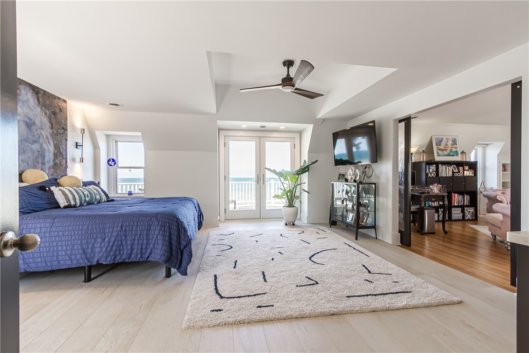 3079 Lake Road Williamson, NY 14589 - Photo 26 of 50 ULTIMATE LAKEVIEW OWNER'S SUITE WITH SUNDECK ACCES