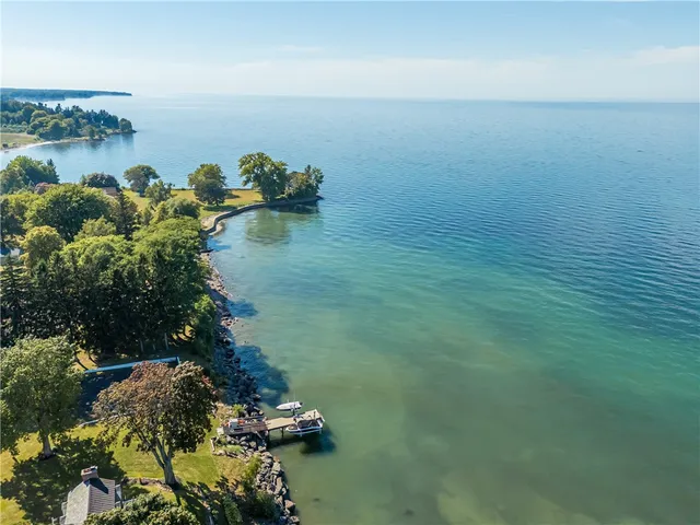 $2,500,000 | 3079 Lake Road, Williamson, NY 14589