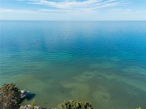 $2,500,000 | 3079 Lake Road, Williamson, NY 14589