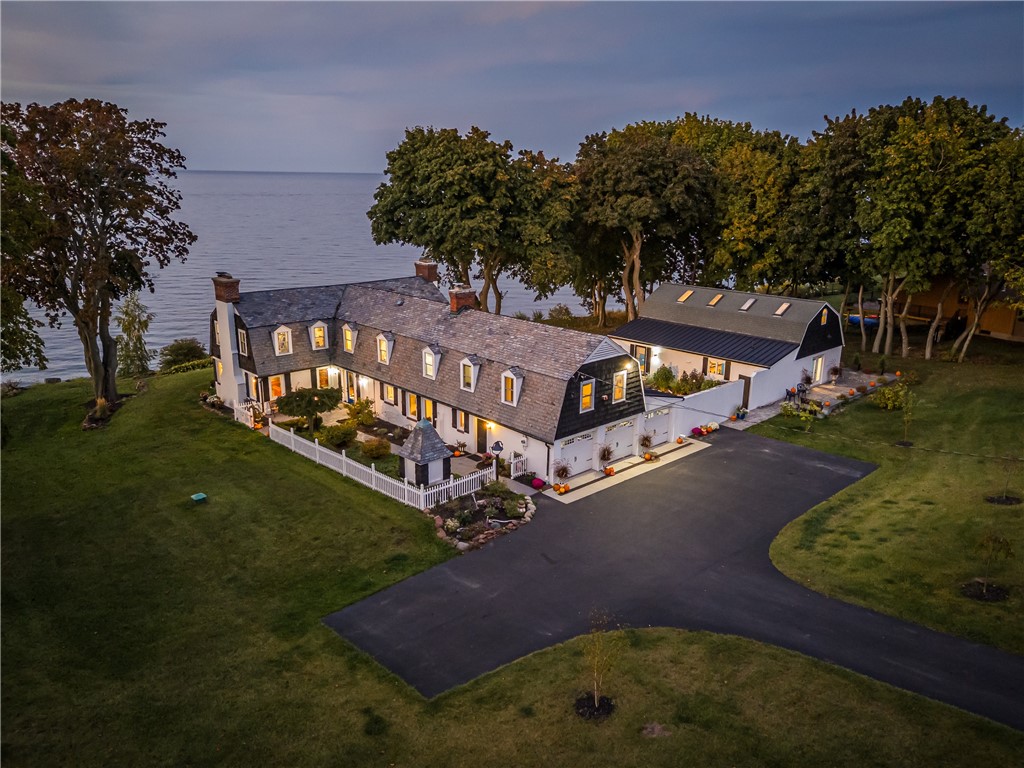 3079 Lake Road Williamson, NY 14589 - Photo 9 of 50 SPECTACULAR EVENING LIGHTING!