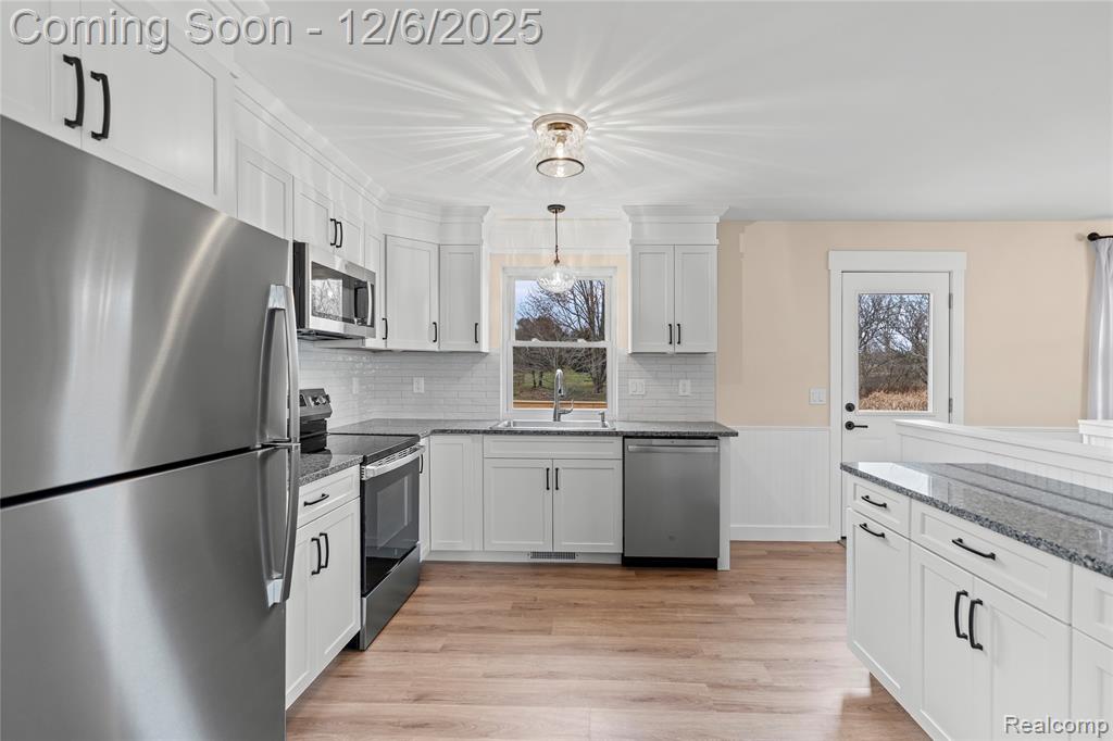 2055 North Baxter Road Davison, MI 48423 - Photo 5 of 68