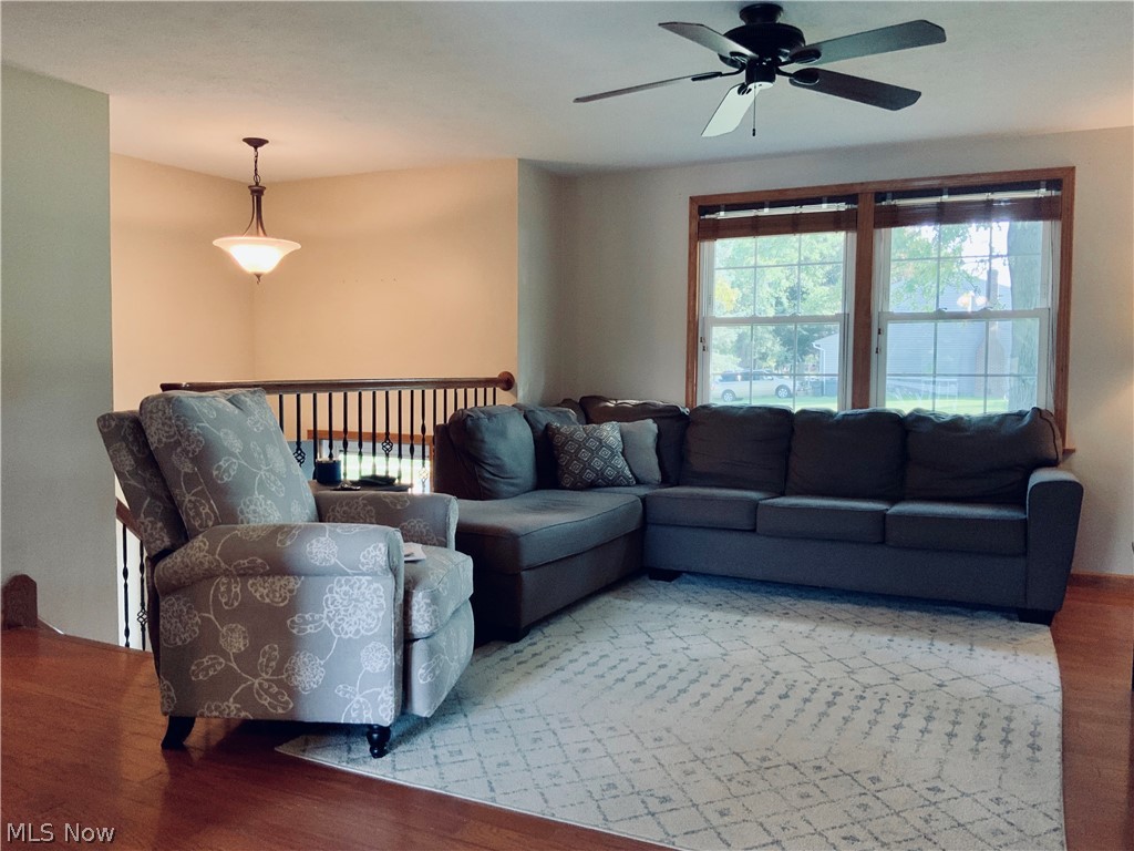 215 Overlook Drive Medina, OH 44256 - Photo 4 of 15 Gallery Image 4