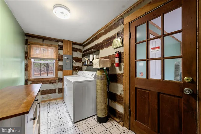 $249,900 | 186 Pine Cone Drive, Cross Junction, VA 22625