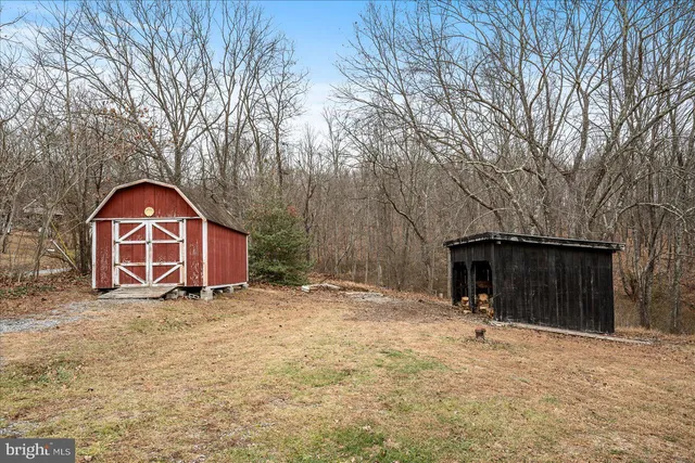 $249,900 | 186 Pine Cone Drive, Cross Junction, VA 22625