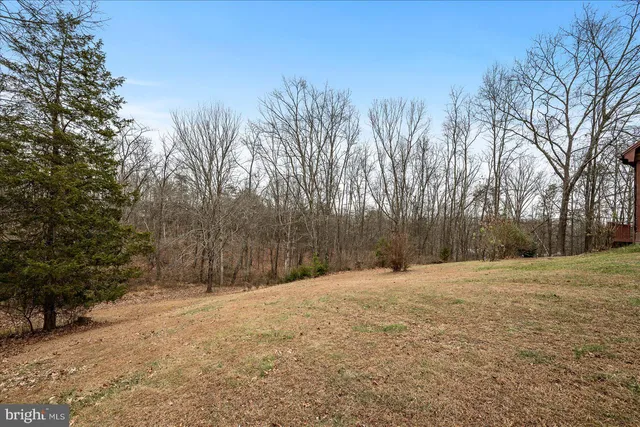 $249,900 | 186 Pine Cone Drive, Cross Junction, VA 22625