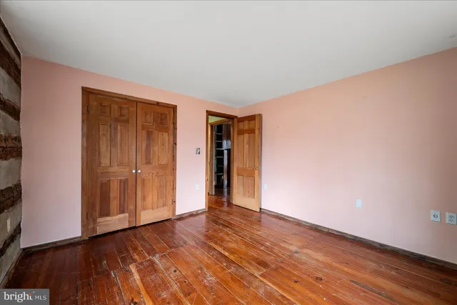 $249,900 | 186 Pine Cone Drive, Cross Junction, VA 22625