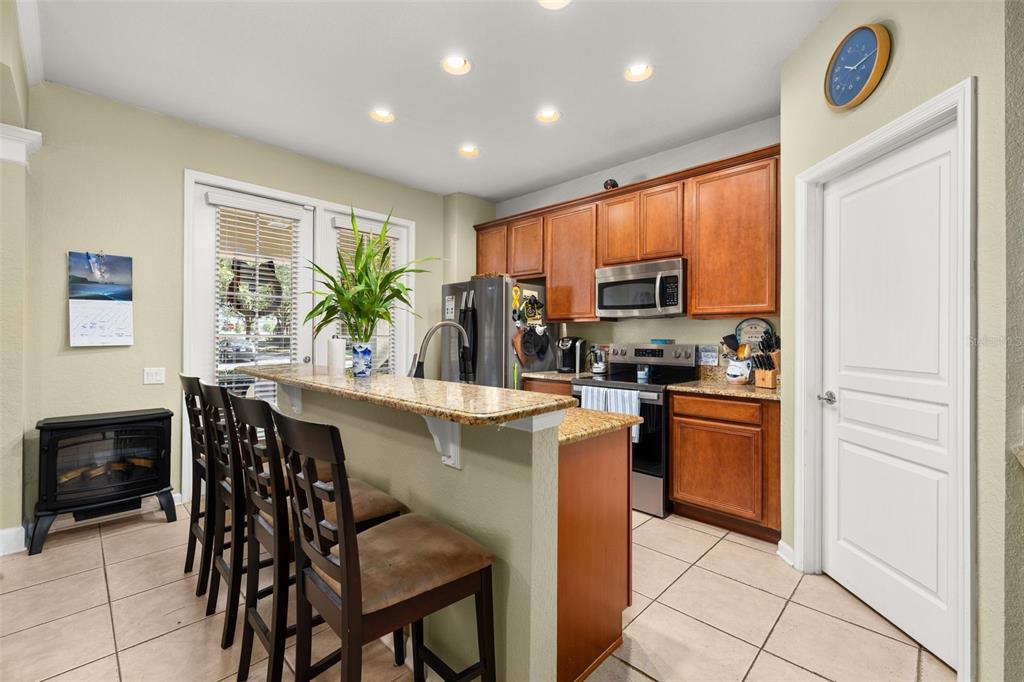 12966 Vennetta Way Windermere, FL 34786 - Photo 11 of 50
