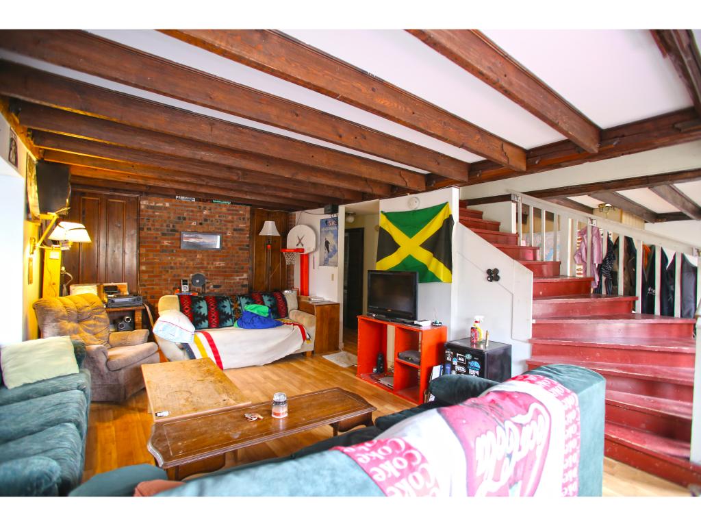 2032 Highway 2 Waterbury, VT 05676 - Photo 13 of 36