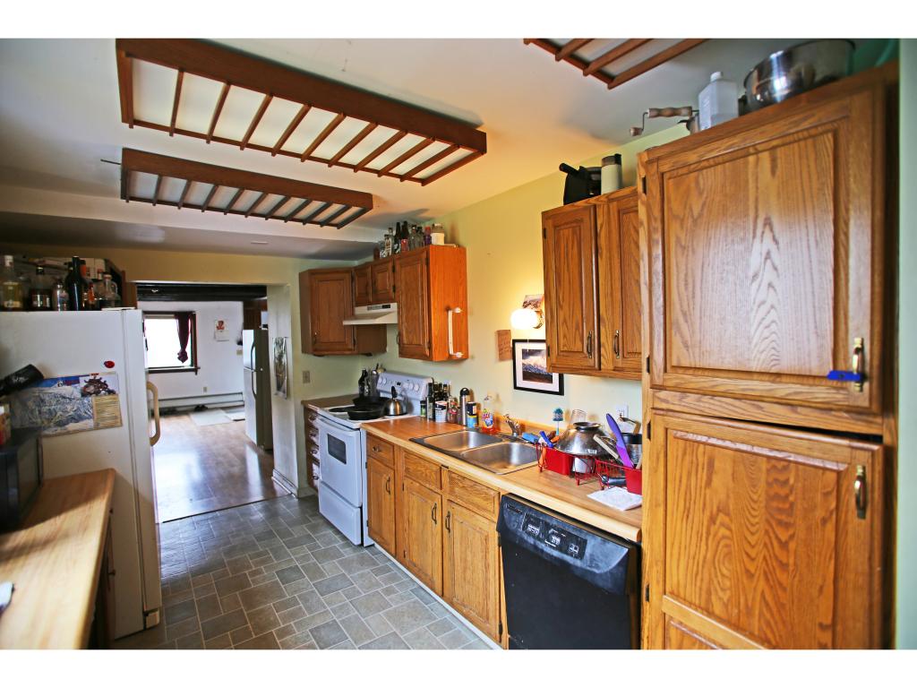 2032 Highway 2 Waterbury, VT 05676 - Photo 16 of 36