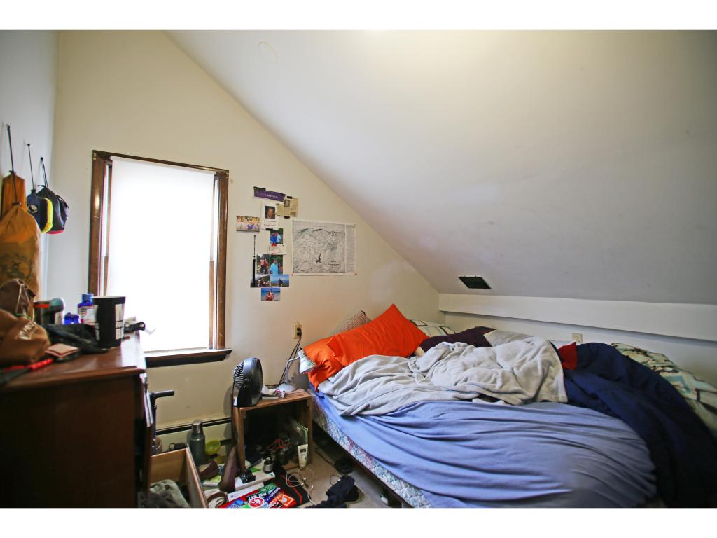 2032 Highway 2 Waterbury, VT 05676 - Photo 25 of 36